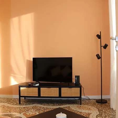 Dimora Le Isole فيربانيا